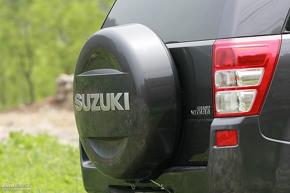 铃木超级维特拉实拍