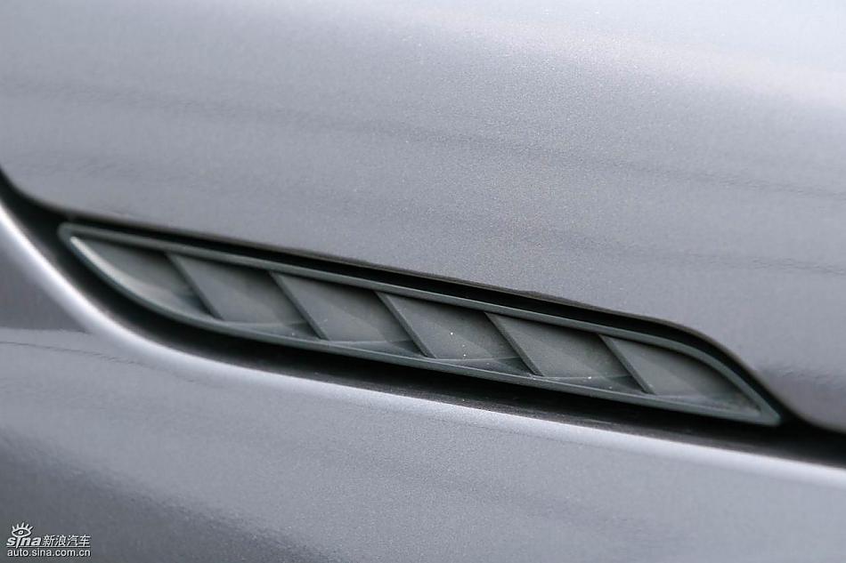 铃木超级维特拉实拍