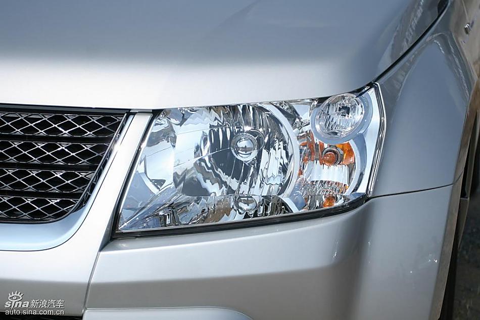 新超级维特拉2.4L三门版