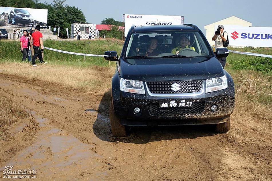 新超级维特拉越野实拍