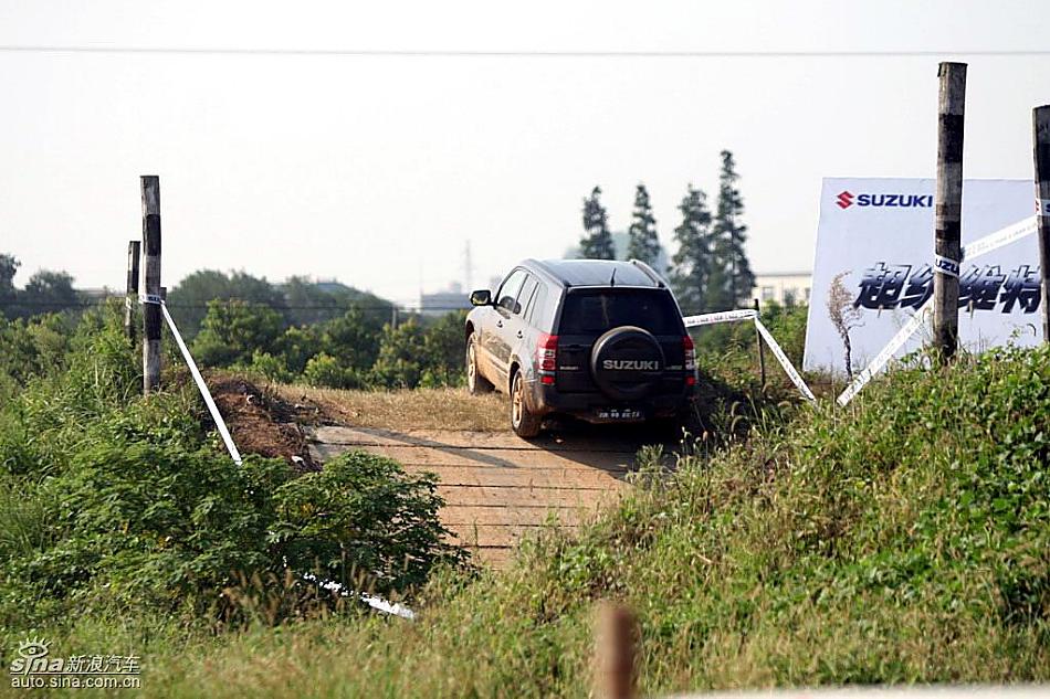 新超级维特拉越野实拍