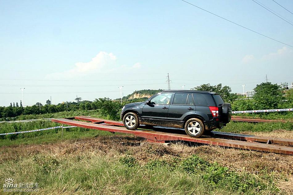 新超级维特拉越野实拍