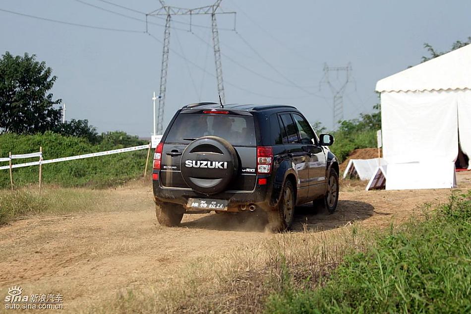 新超级维特拉越野实拍