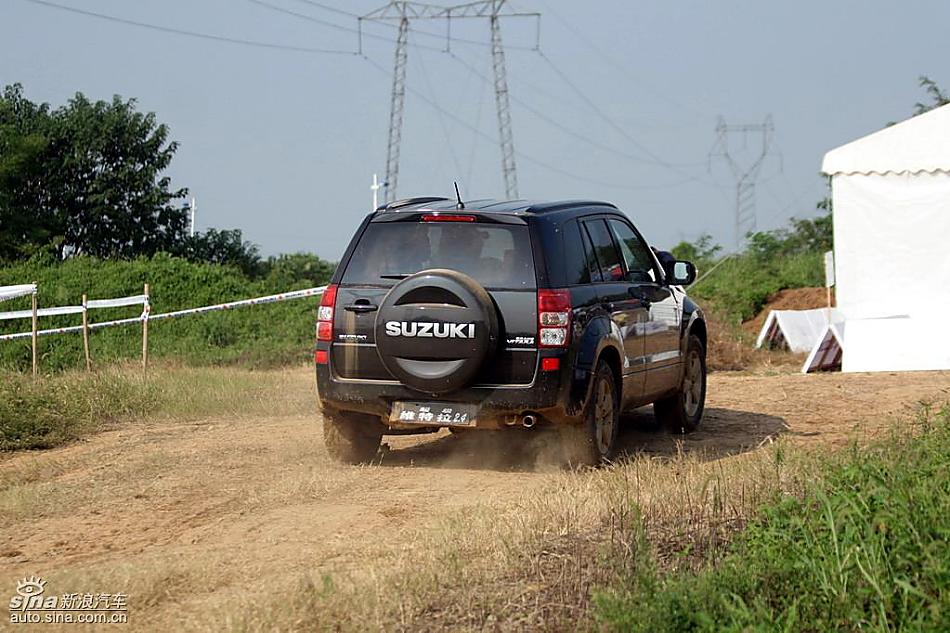 新超级维特拉越野实拍