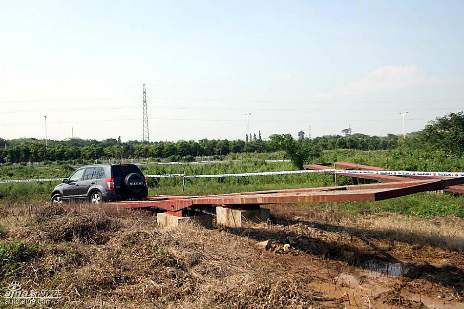 新超级维特拉越野实拍