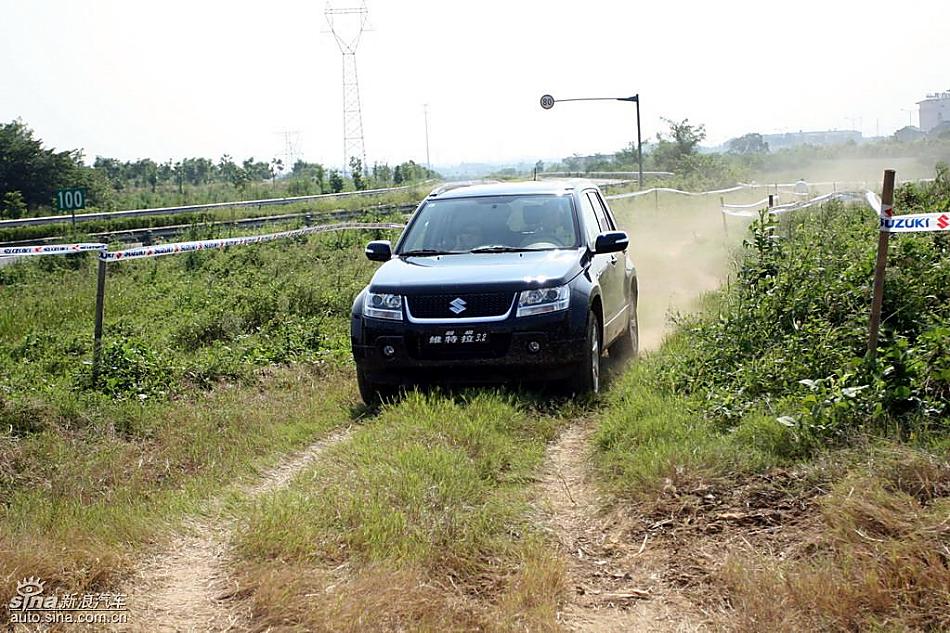 新超级维特拉越野实拍