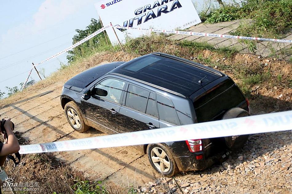 新超级维特拉越野实拍