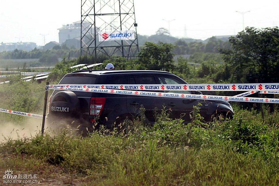 新超级维特拉越野实拍