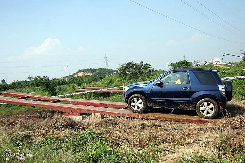 新超级维特拉越野实拍