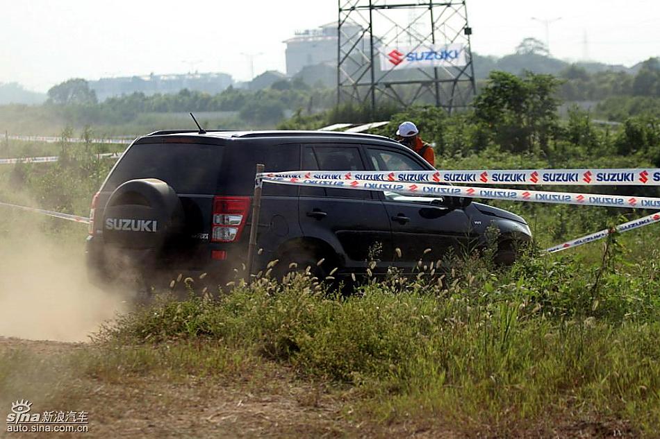 新超级维特拉越野实拍