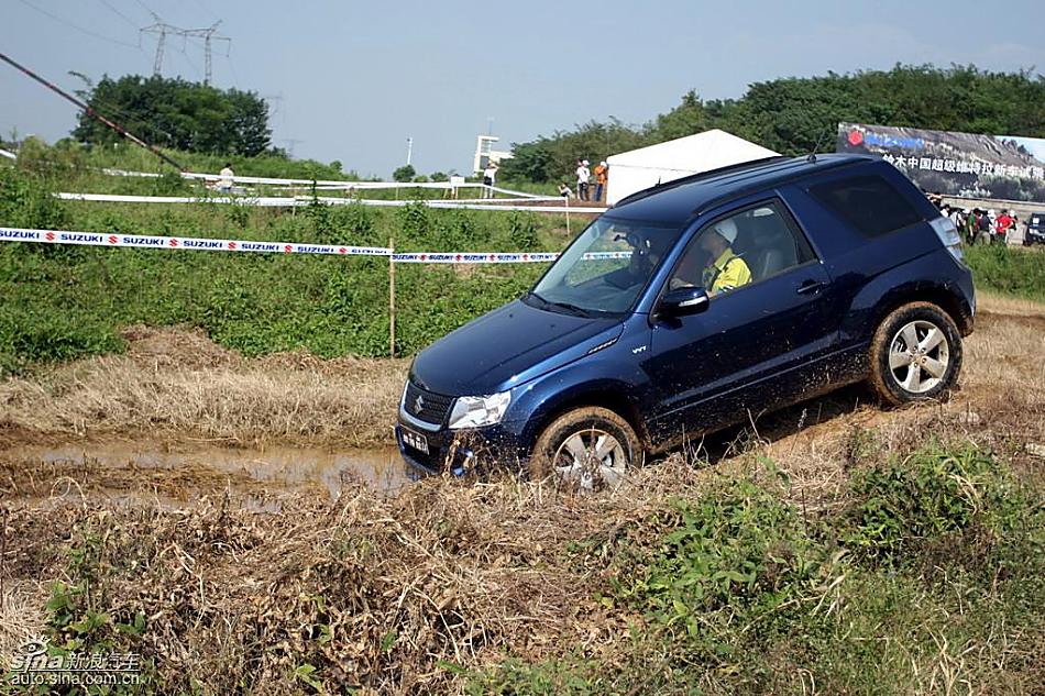 新超级维特拉越野实拍
