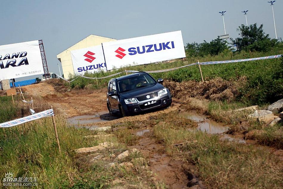 新超级维特拉越野实拍