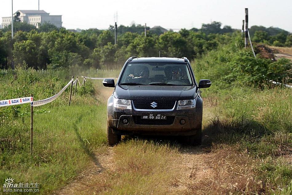 新超级维特拉越野实拍