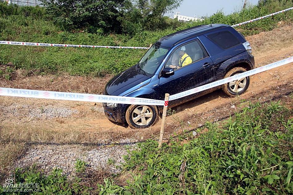 新超级维特拉越野实拍