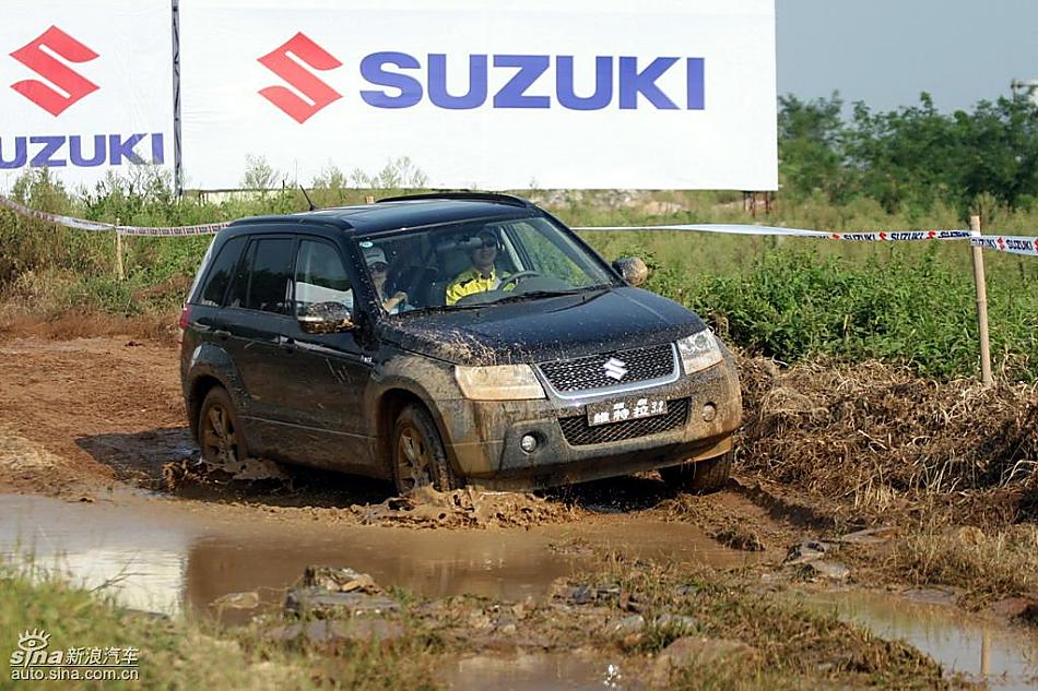 新超级维特拉越野实拍