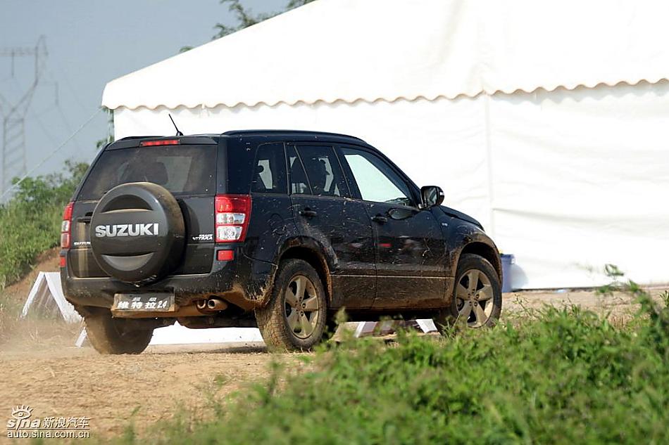 新超级维特拉越野实拍