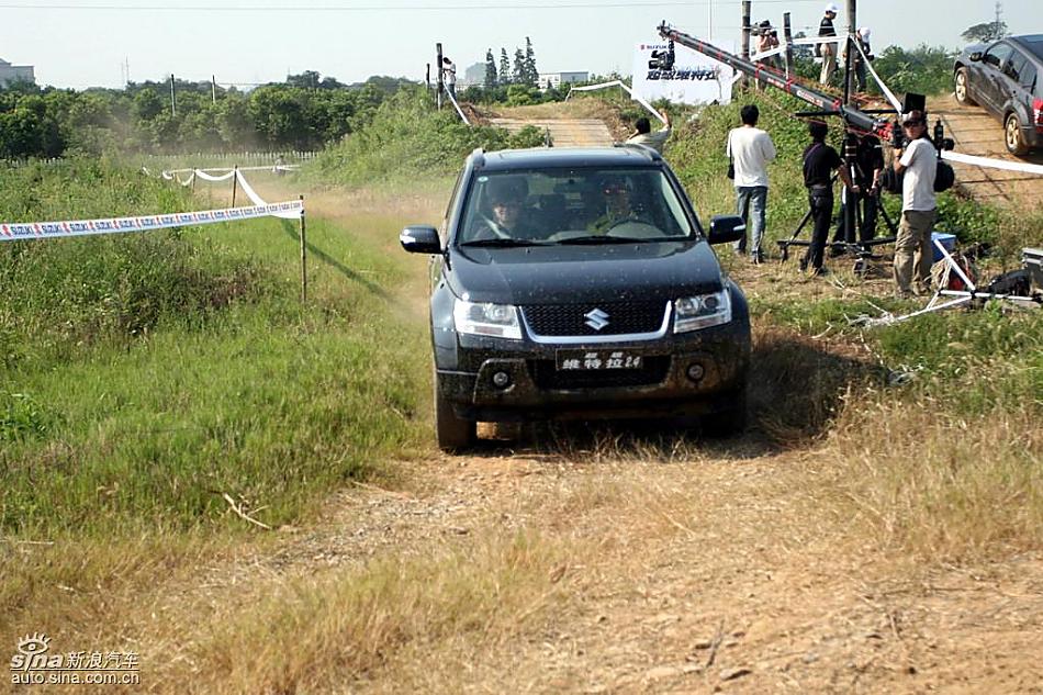 新超级维特拉越野实拍