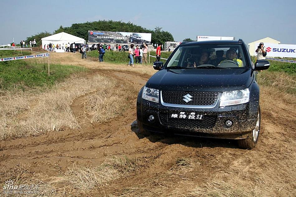 新超级维特拉越野实拍