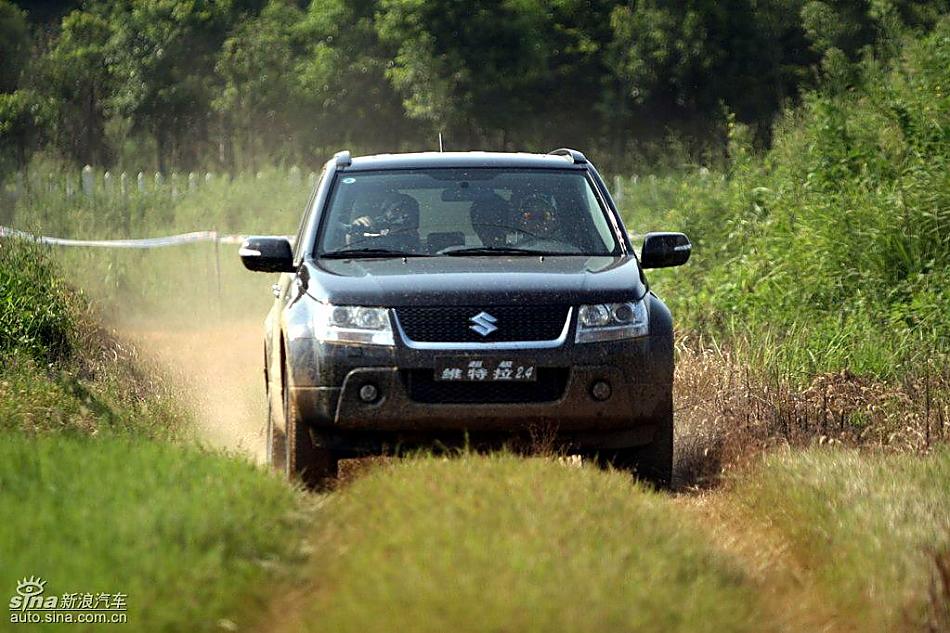 新超级维特拉越野实拍