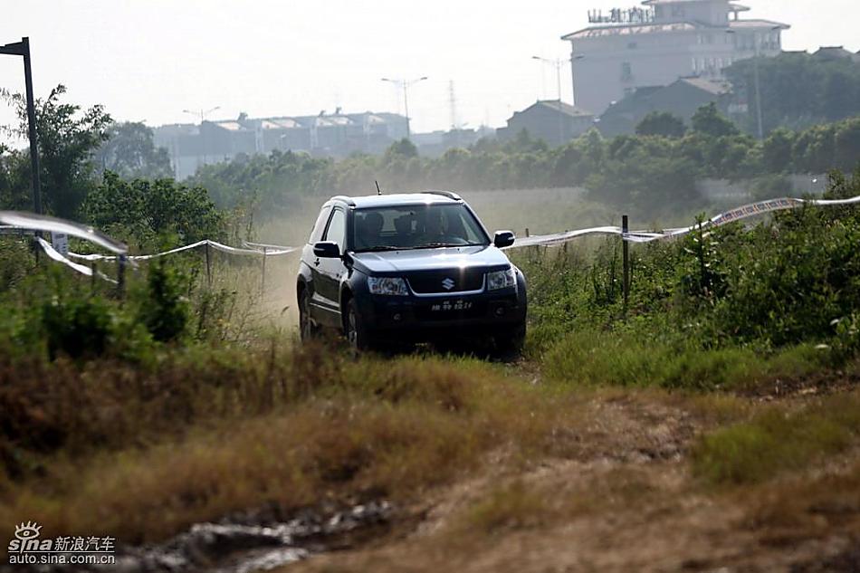 新超级维特拉越野实拍