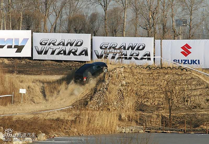 超级维特拉越野表现