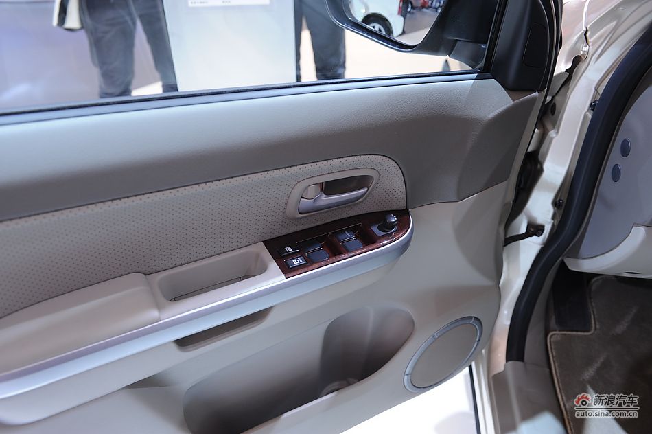 铃木超级维特拉