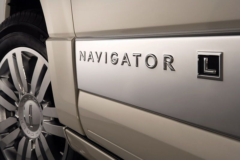 07款林肯领航员加长版