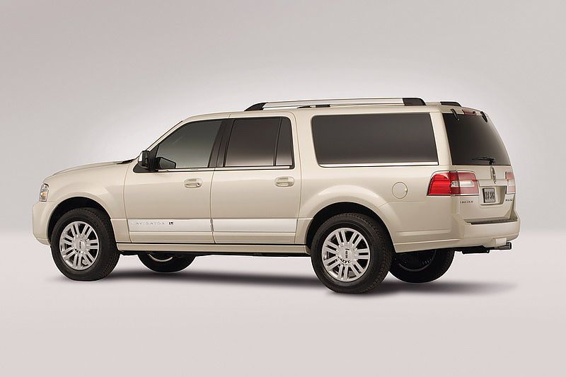 07款林肯领航员加长版