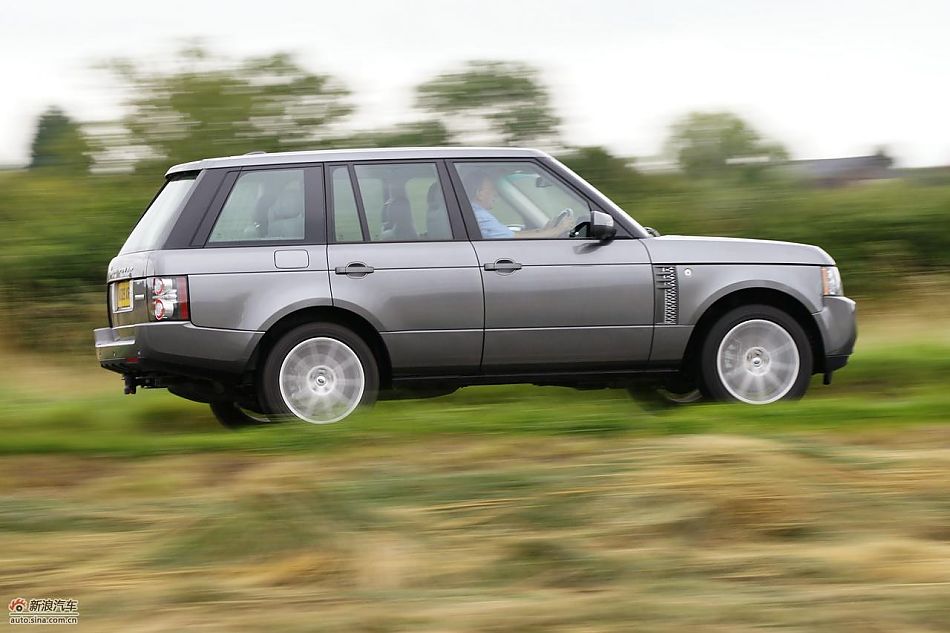 路虎揽胜外观实拍