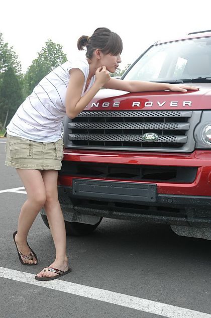 路虎揽胜运动版野趣越野