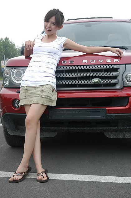 路虎揽胜运动版野趣越野