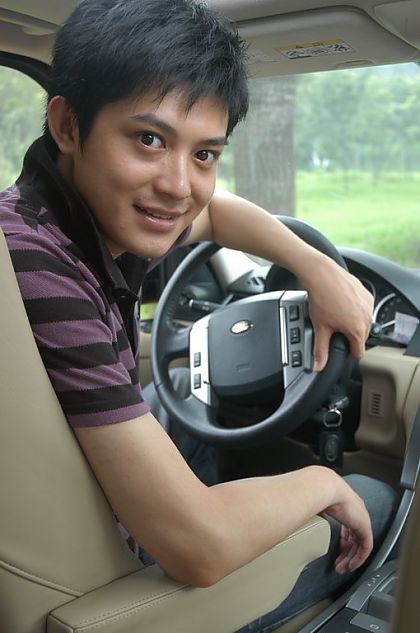 路虎揽胜运动版野趣越野