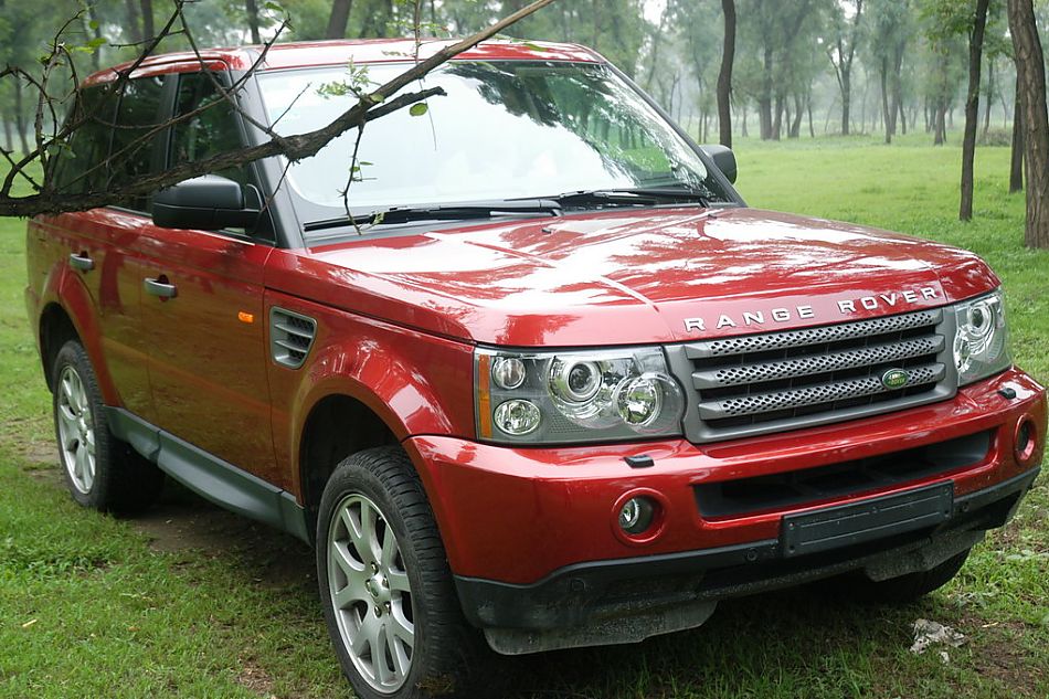 路虎揽胜运动版野趣越野