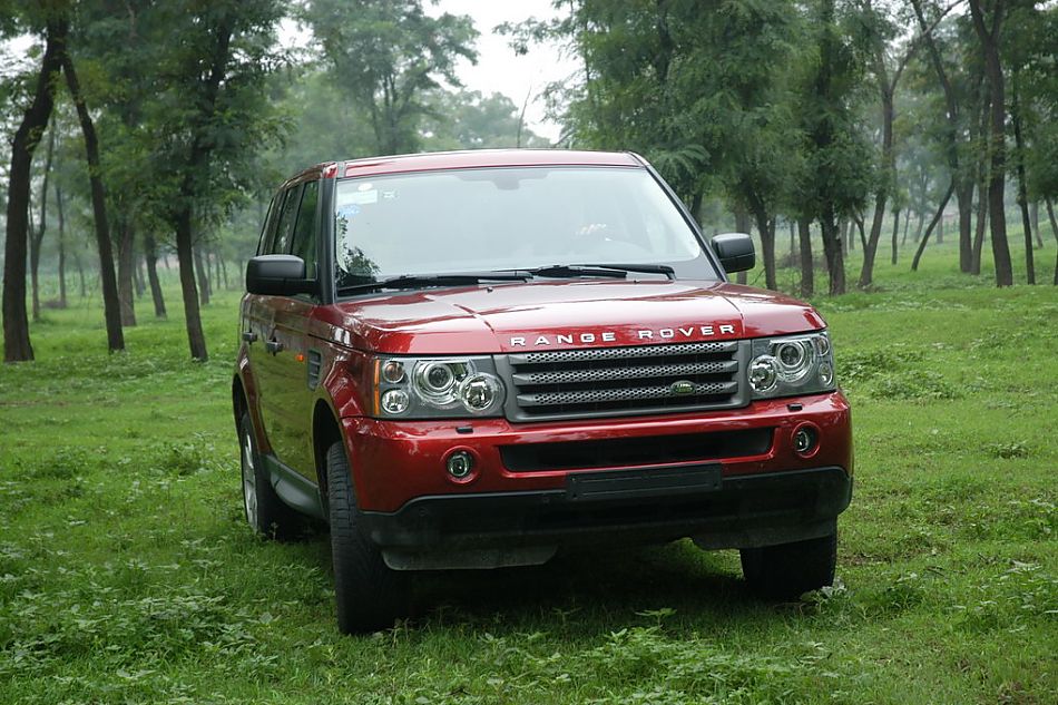 路虎揽胜运动版野趣越野