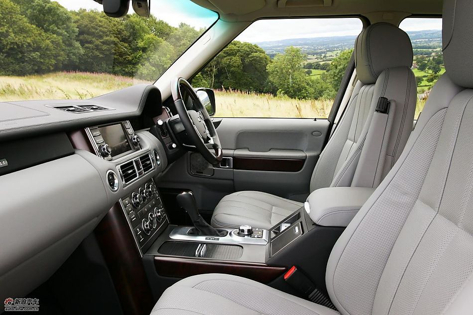 路虎揽胜内饰实拍
