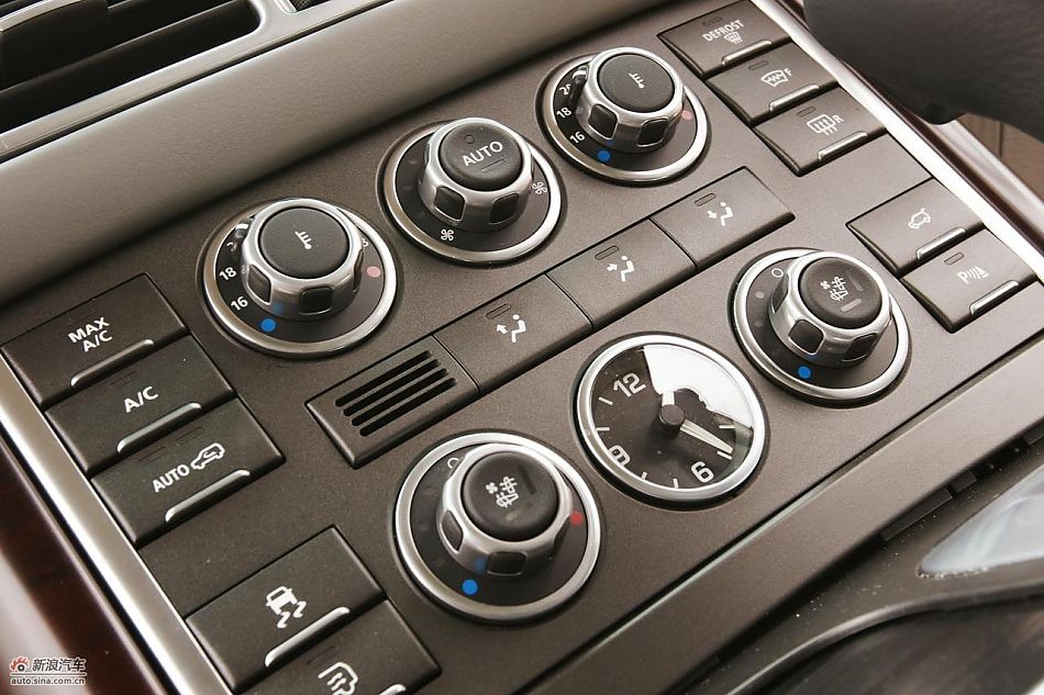 路虎揽胜内饰实拍