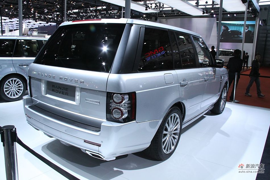 路虎揽胜尊崇创世版机械增压车