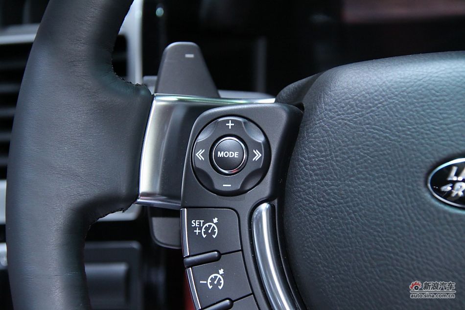 路虎揽胜尊崇创世版机械增压车