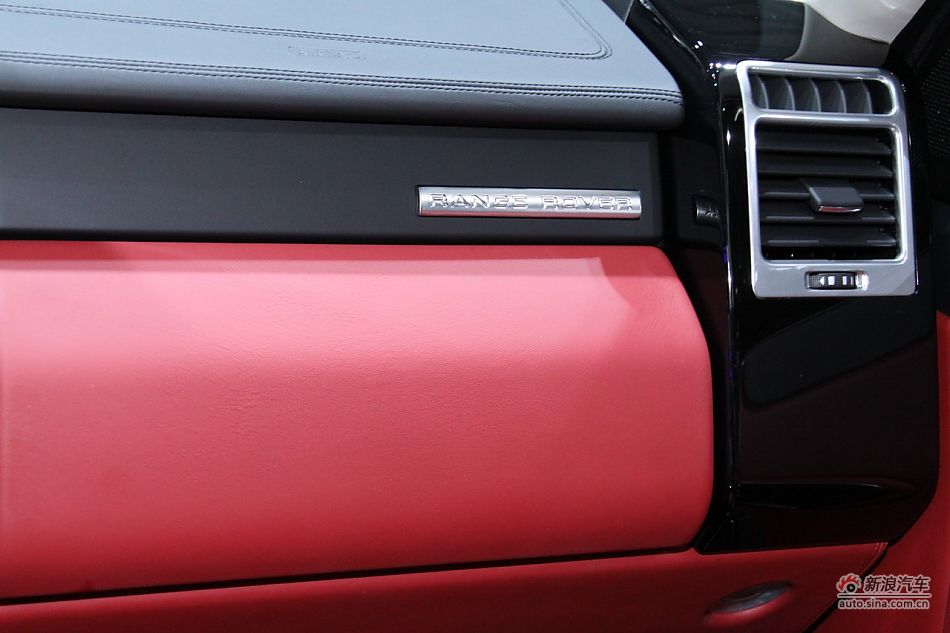 路虎揽胜尊崇创世版机械增压车