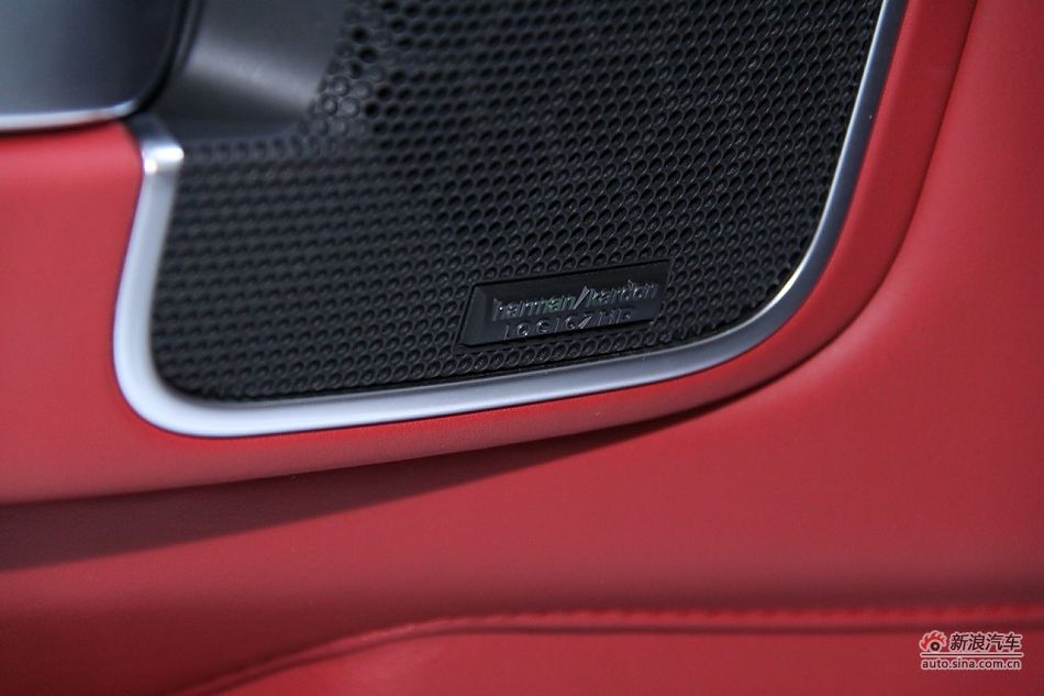 路虎揽胜尊崇创世版机械增压车