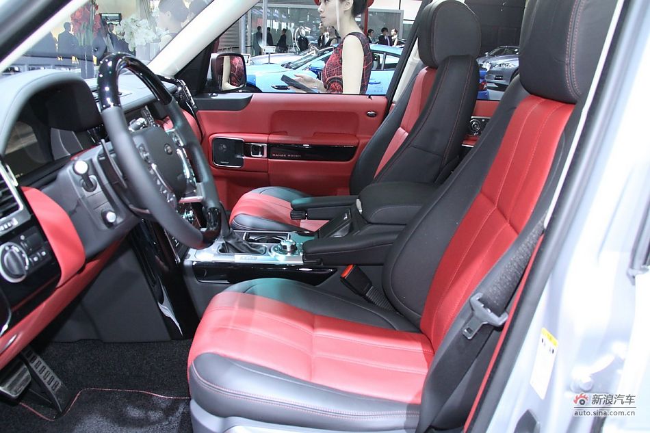 路虎揽胜尊崇创世版机械增压车