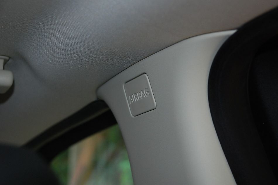 2010款路虎神行者2内饰