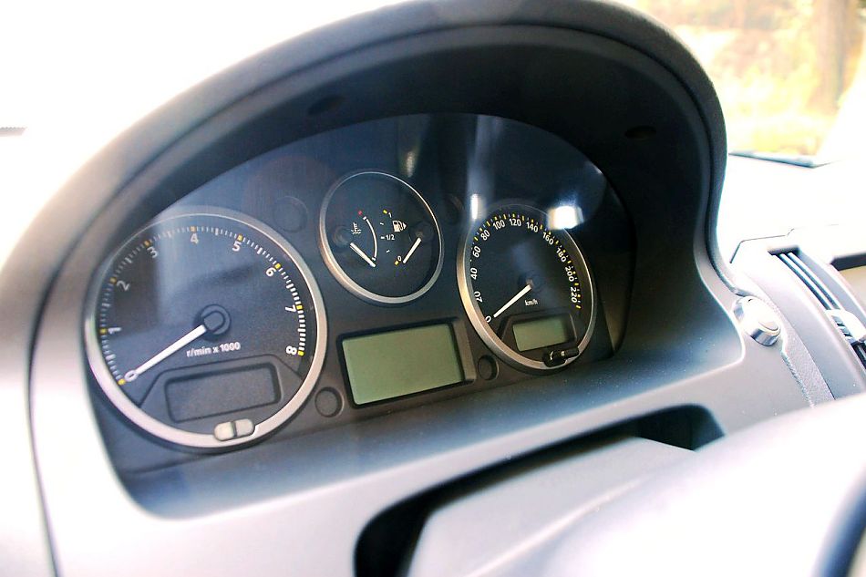 2010款路虎神行者2内饰