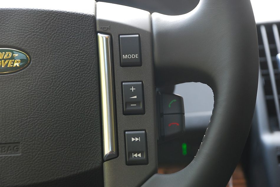 2010款路虎神行者2内饰