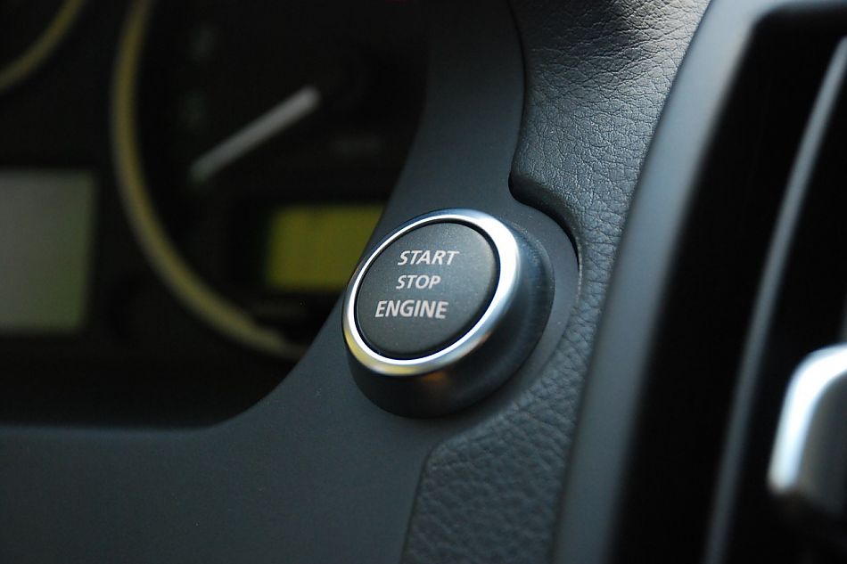 2010款路虎神行者2内饰