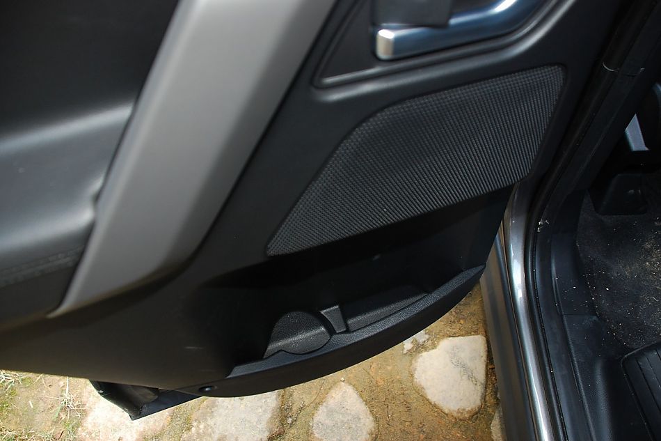 2010款路虎神行者2内饰