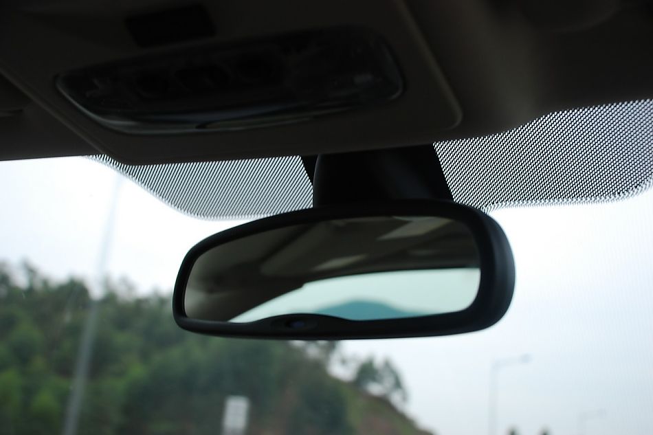 2010款路虎神行者2内饰