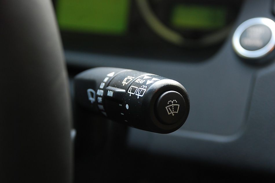 2010款路虎神行者2内饰