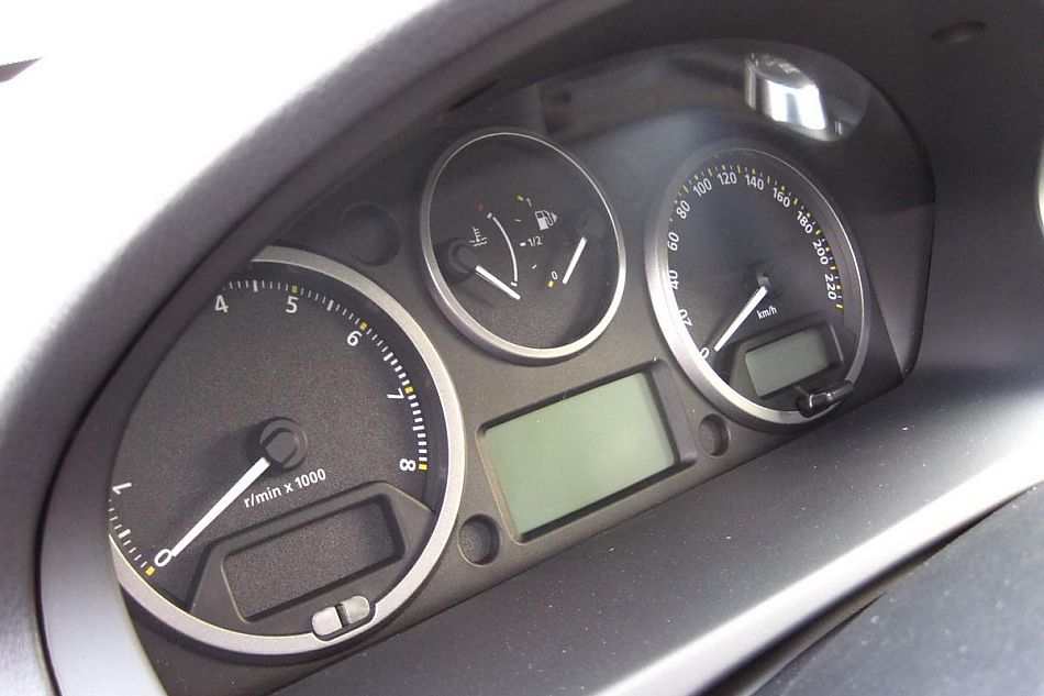 2010款高配版路虎神行者2代港口实拍