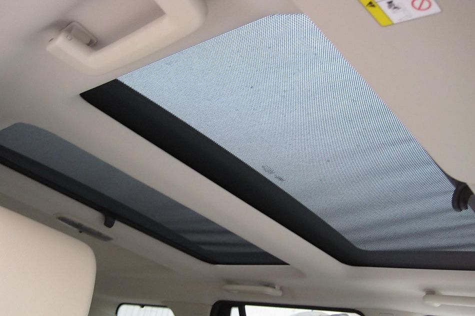 2010款高配版路虎神行者2代港口实拍